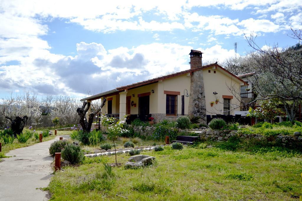 Vila Casa Valeriana Navaconcejo Exteriér fotografie