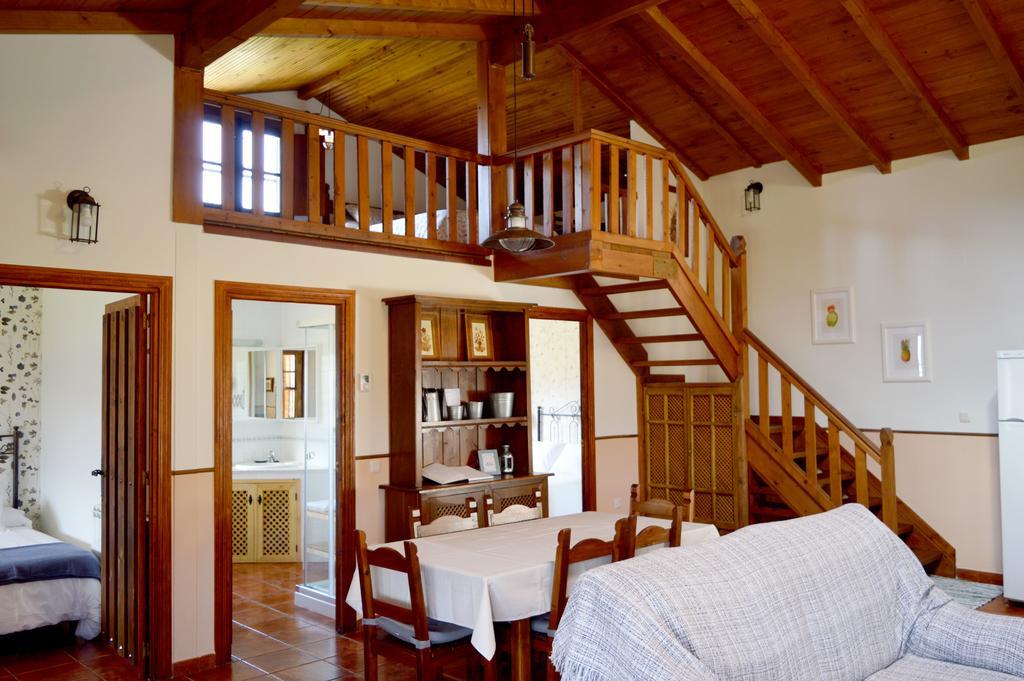 Vila Casa Valeriana Navaconcejo Exteriér fotografie